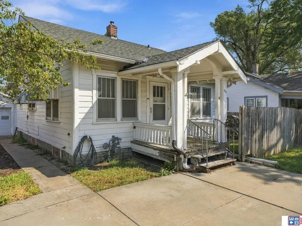 3432 South St, Lincoln, NE 68506