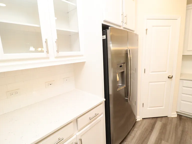 1105 Neighborly Way — Photo 11