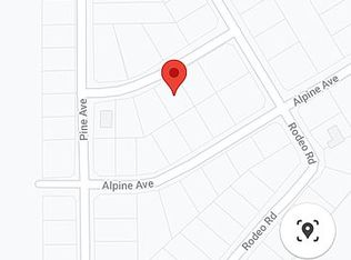 1379 Pine Pl, Thermal, CA 92274