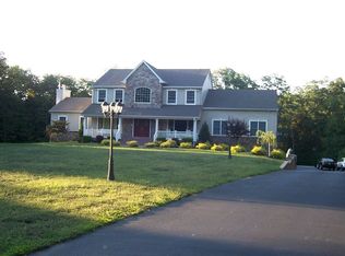 17 Topanemus Ln, Freehold, NJ 07728