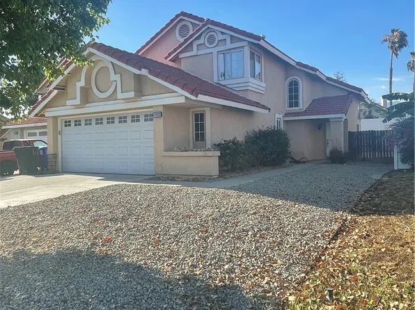 14932 Dandelion Ct, Fontana, CA 92336
