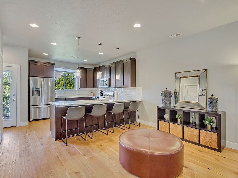 1st image of 1419 E Komenda Way
