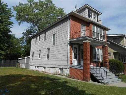 3rd image of 1021 Wayburn St
