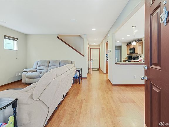 3rd image of 4708 145th St NE #61