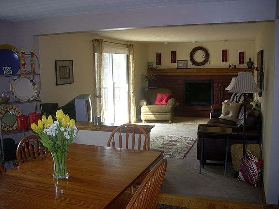 3rd image of 5900 Bradford Way