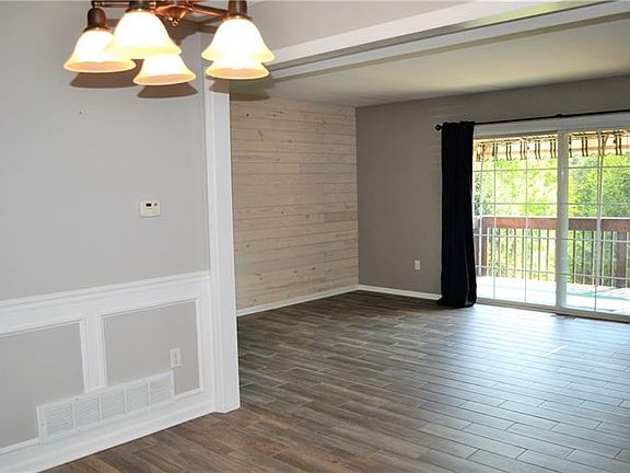 5th image of 133 Creekside Dr