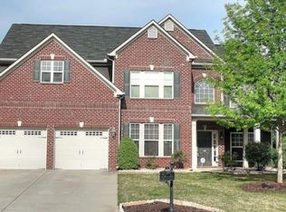 10 Farren Ct, Greenville, SC 29607