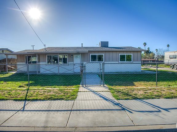 2nd image of 2701 Houchin Rd