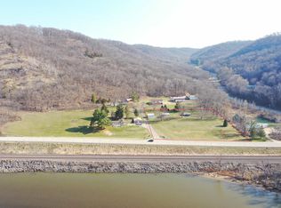 14435 Fixit Ln, Ferryville, WI 54628