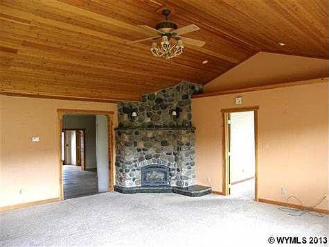 5th image of 20 Heather Ln