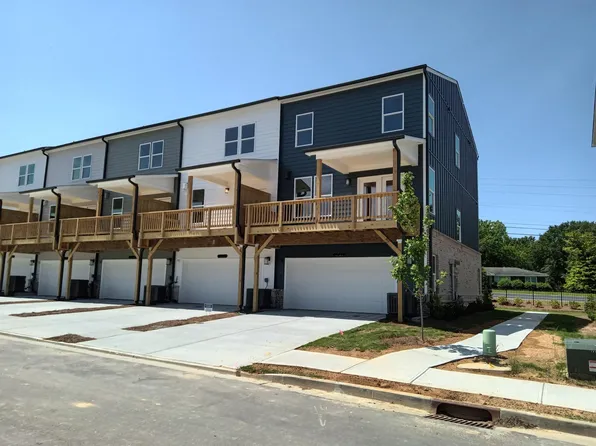 1238 May Elm Ln, Lawrenceville, GA 30043