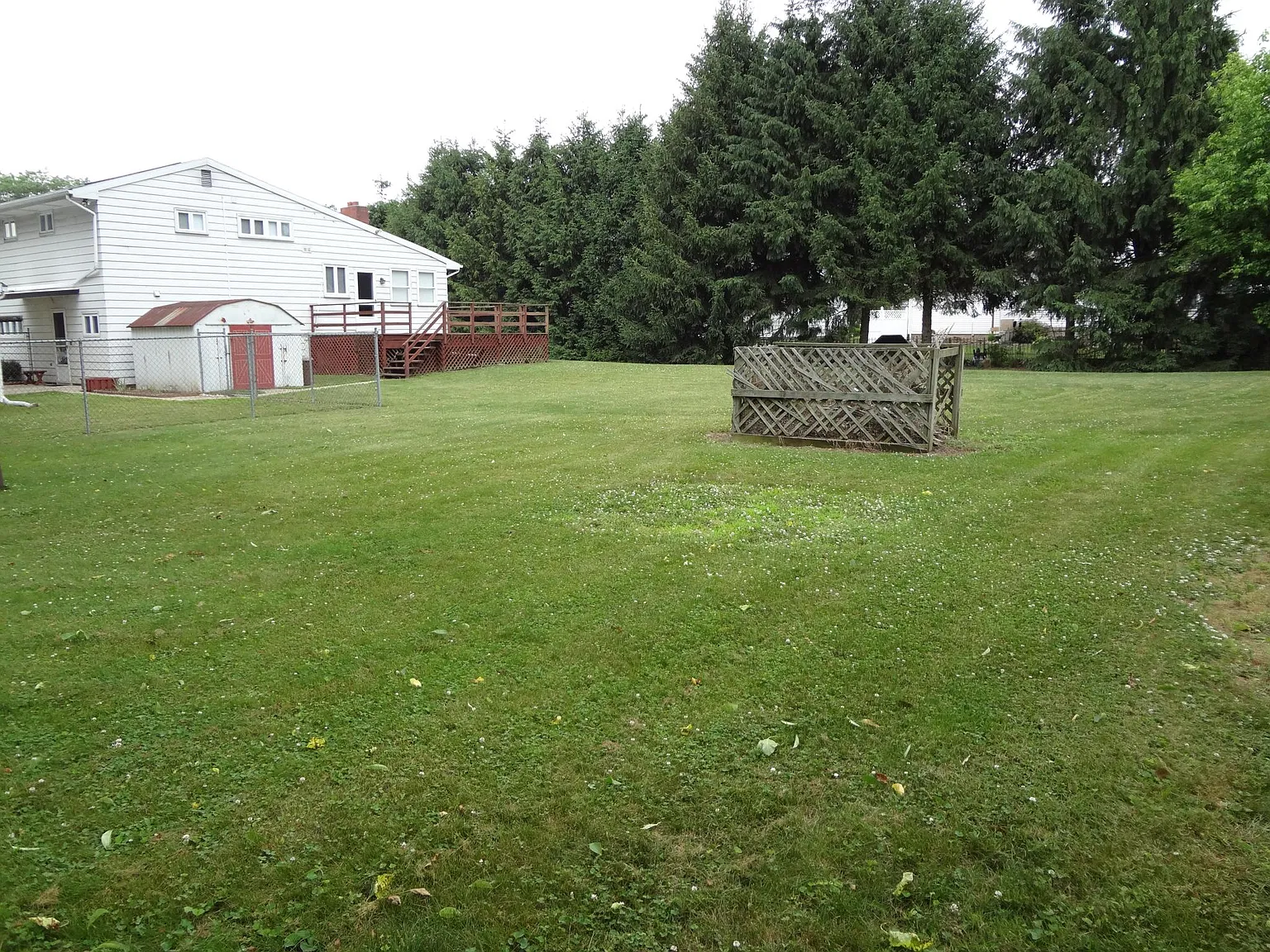 3 bed, 1712 sqft, $1,600 — Photo 3