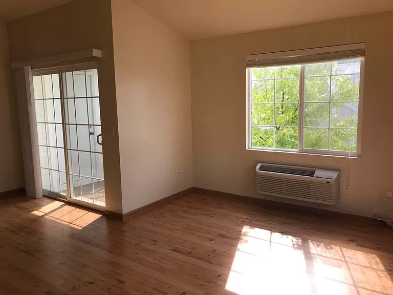 1574 McClure Rd — Photo 2