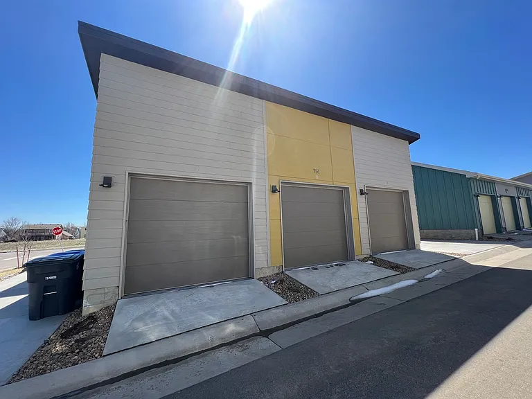 751 Cristo Ln #B — Photo 20