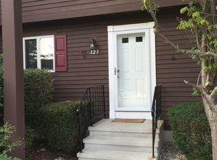 123 Candlewood Dr, Enfield, CT 06082