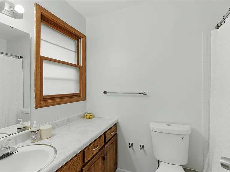 1333 Overlook Dr — Photo 10