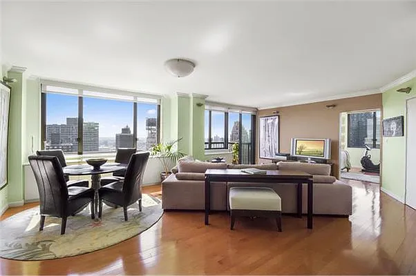 Sold by William Raveis Real Estate | media 1