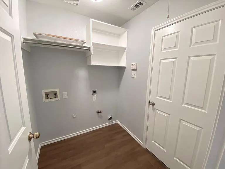 3015 Hill St — Photo 28