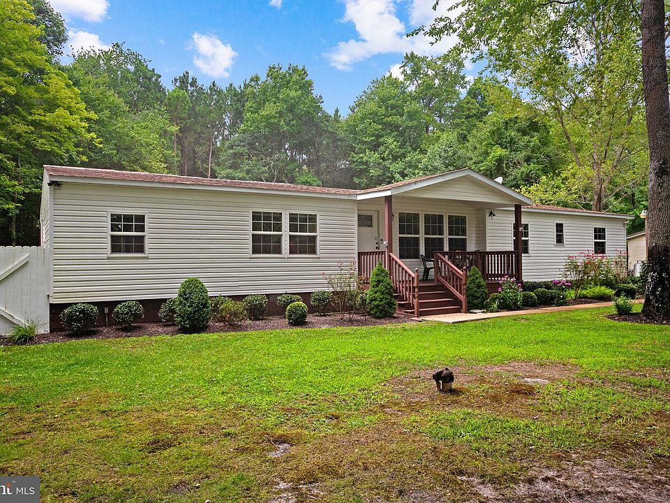 1st image of 30924 Chestnut Dr