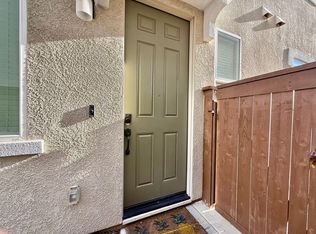1525 Osborn Dr #B, Woodland, CA