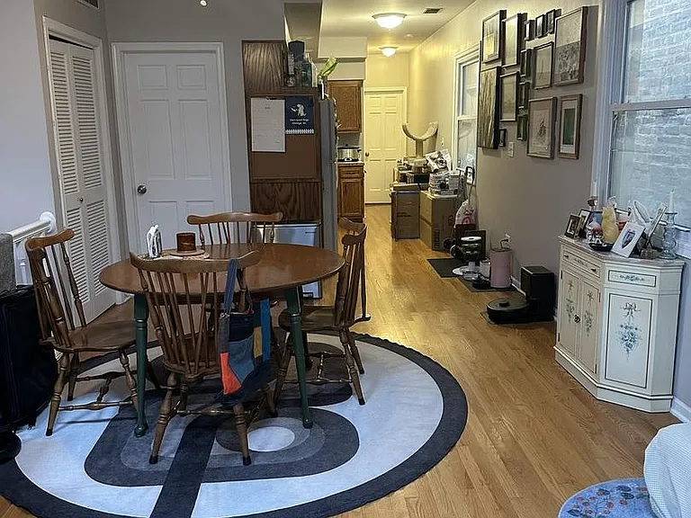 3733 N Janssen Ave #3 — Photo 3