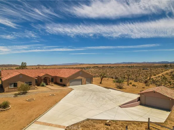 56125 Tracy Blvd, Landers, CA 92284