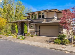 6643 NW Meridian Ridge Dr, Portland, OR 97210