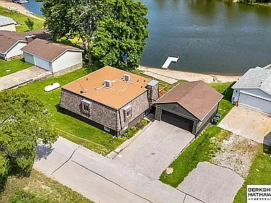 2040 Platteview Dr — Photo 3