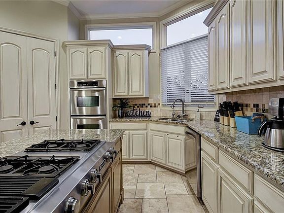 4th image of 25616 Kahala Sunset Ct