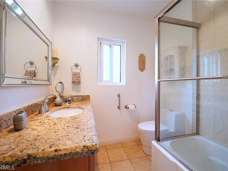312 N Louise St #108 — Photo 4