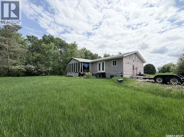 Airport Rd #588, Acreage Meadow Lake, SK S9X 1Y9