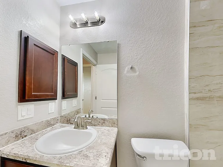 1599 Lemon Ave — Photo 17