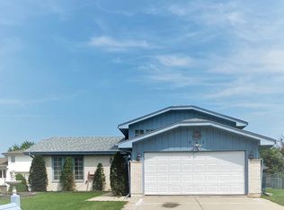 942 Princeton Ave, Romeoville, IL 60446