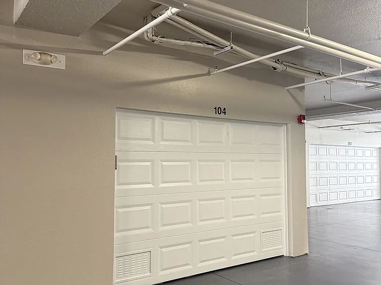 Private garage