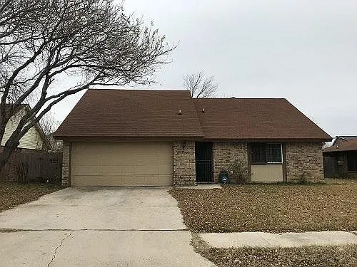 1818 Cedarview Dr — Photo 13