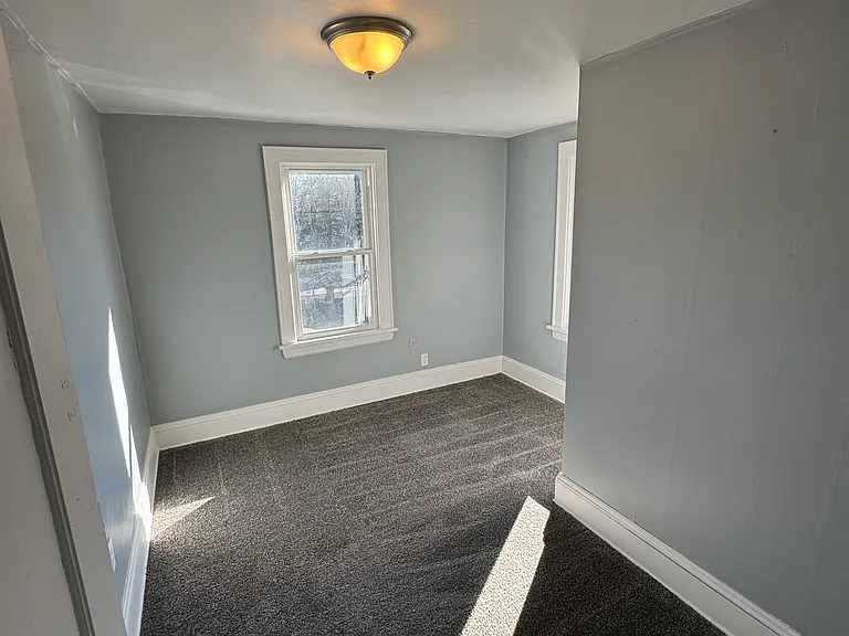 1056 Burkhardt Ave — Photo 15