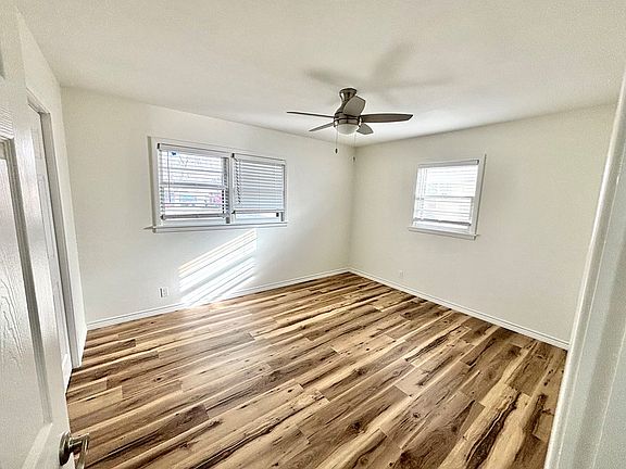 5th image of 1214 E 18th St