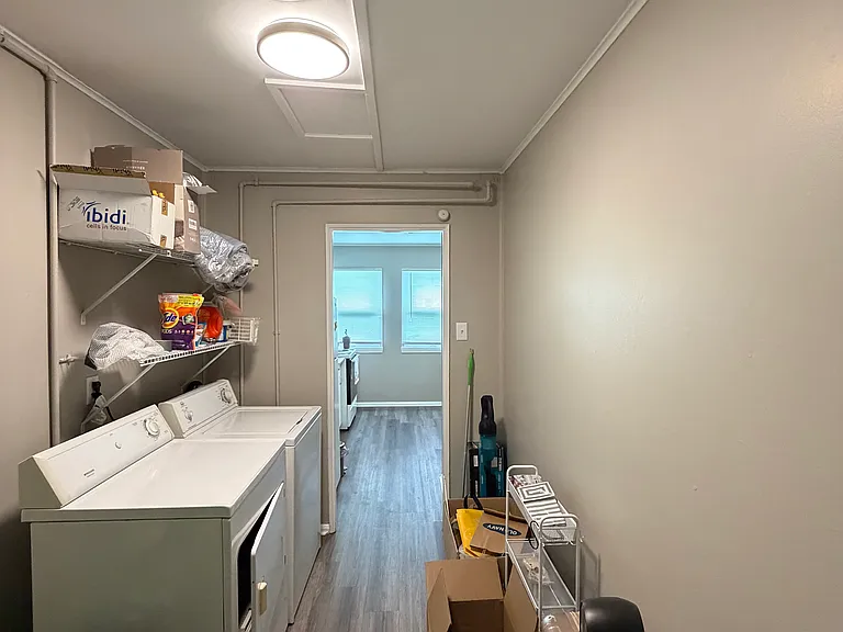 1110 E Michigan Ave #1 — Photo 11