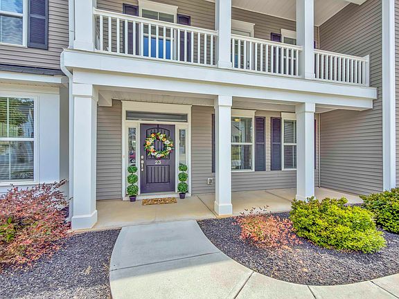 3rd image of 23 Caventon Dr