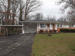 910 Parker Blvd, Weaver, AL 36277