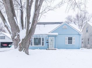 3869 Reservoir Blvd, Minneapolis, MN 55421