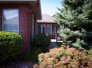 1707 Hunter Hill Rd, Hudson, WI 54016