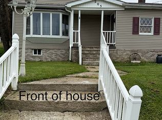 205 Sterling Ave, Nanty Glo, PA 15943