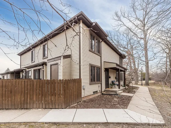 2938 Roundtree Blvd, Ypsilanti, MI 48197