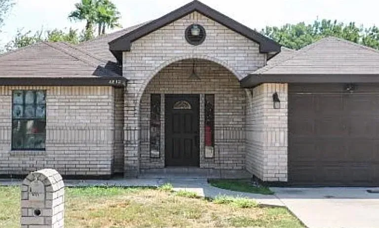 4213 W Ithaca Ave — Photo 1