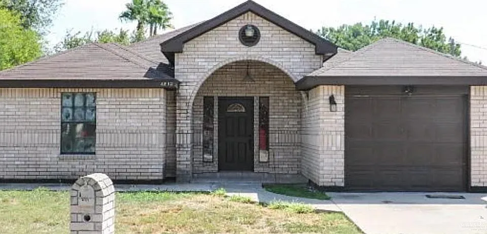 4213 W Ithaca Ave