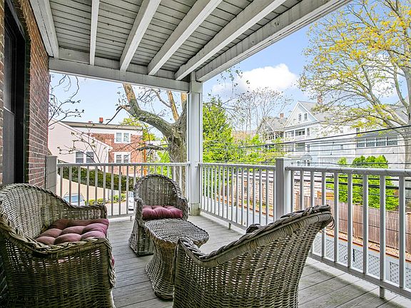 landlord_unit_photo_66826055_10