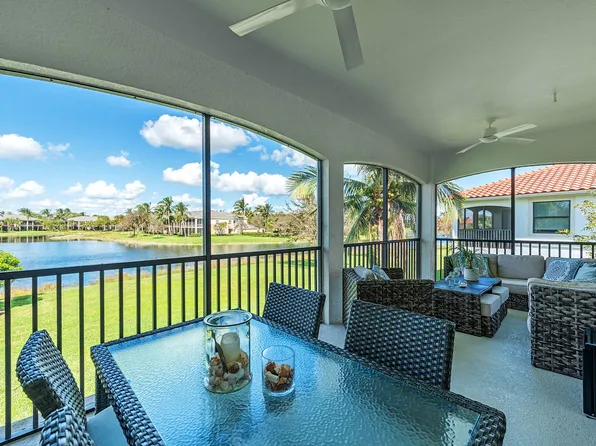3153 Aviamar Cir APT 202, Naples, FL 34114