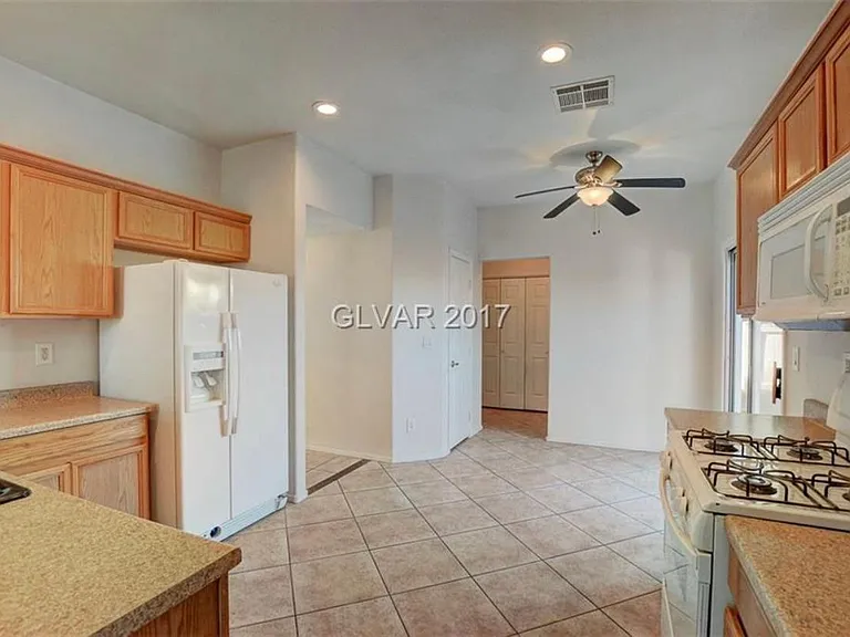 8916 Attic Grace Ave — Photo 9