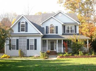 16 Vine Ridge Dr, Palmyra, VA 22963